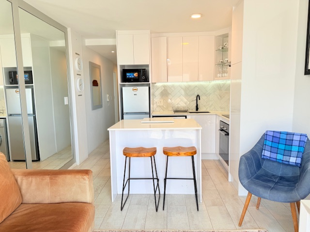 1 Bedroom Property for Sale in Waves Edge Western Cape